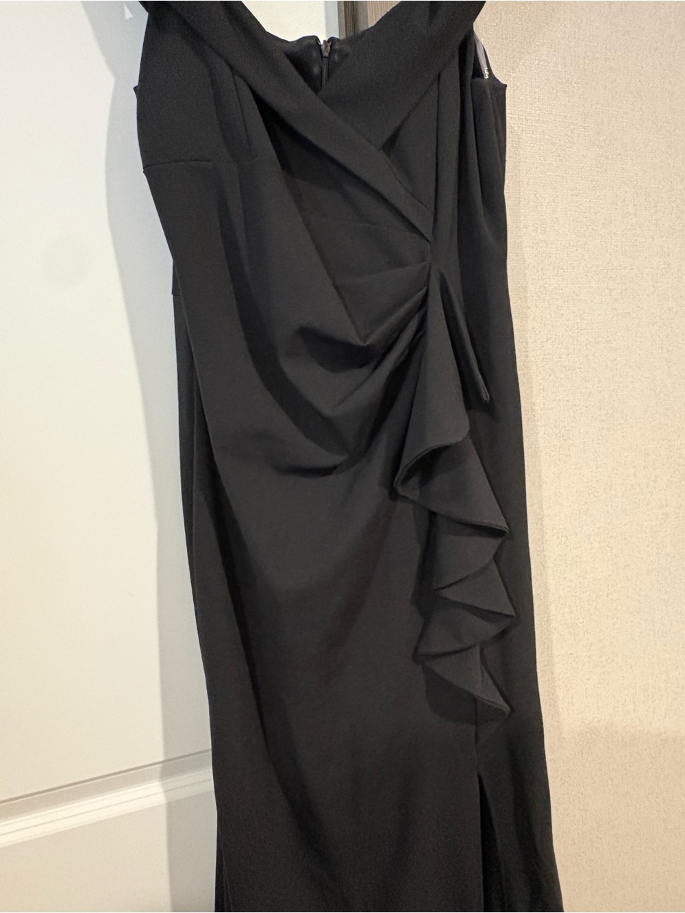 Source Unknown Black Off-Shoulder Ruffle Gown - Picture 2 of 5